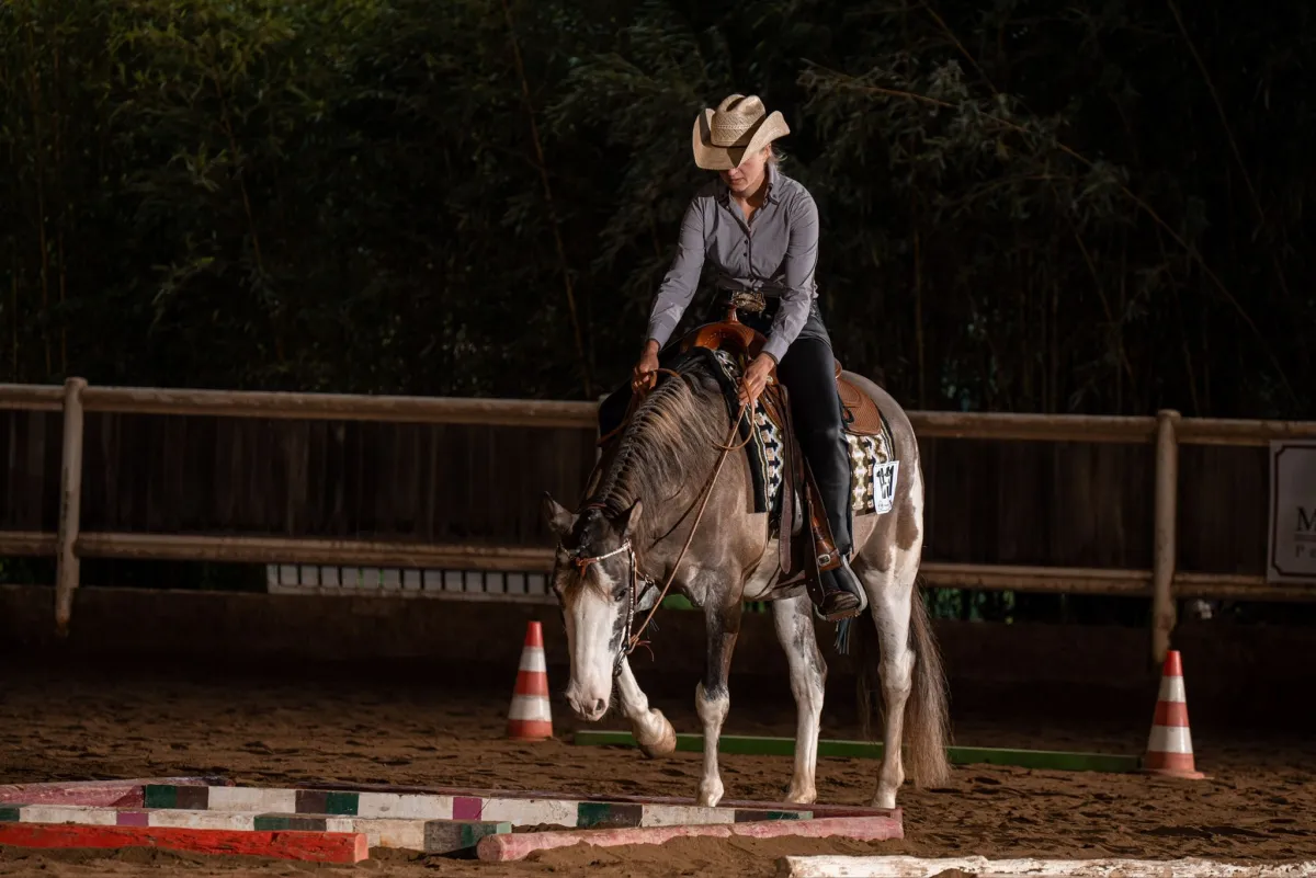 Porträt von Lynn Troppenz, Westernreittrainer im SaddleWorld-Trainerprogramm