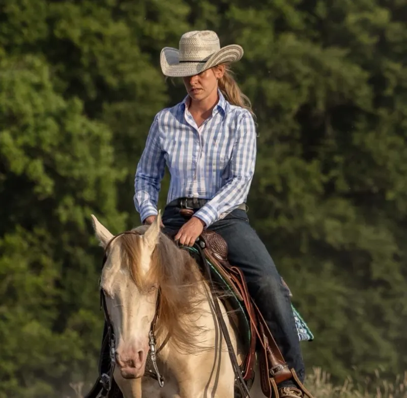 Sabrina Schumacher — Trainer im SaddleWorld-Trainerprogramm